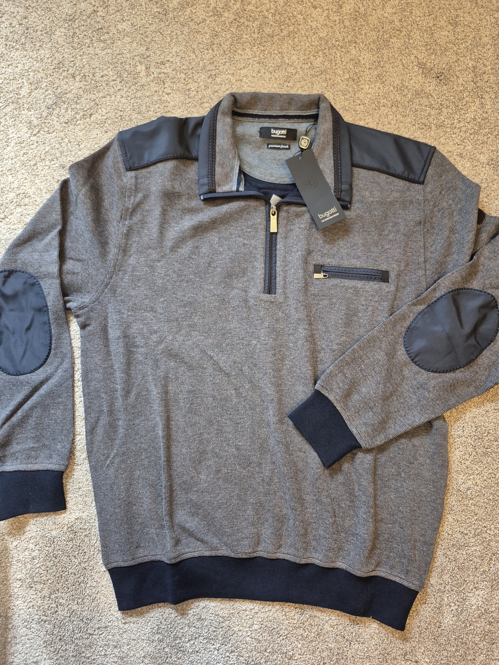 NOS New NWT Bugatti Gray Knit Quarter Zip Pullover Sweater with Navy Accents Lg